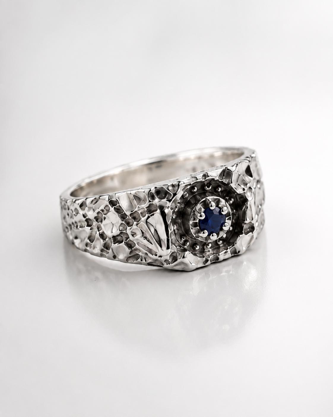 Afga - Anillo Tallado Crystal con Zafiro